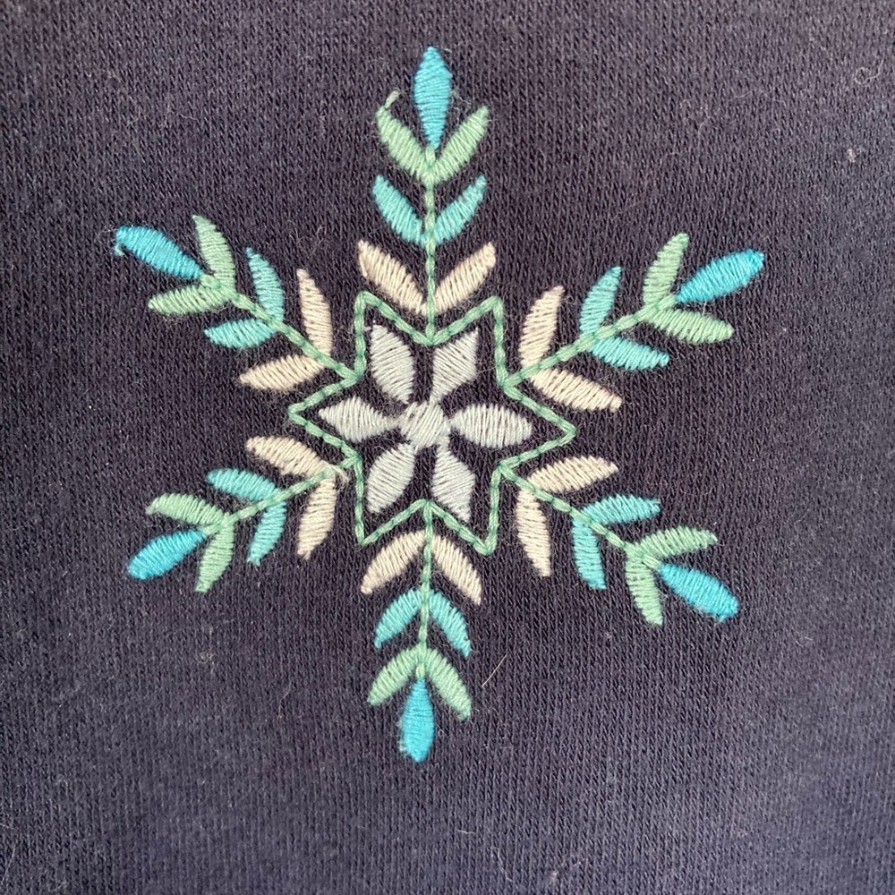 Talbots Embroidered Snowflake Mockneck Navy Sweatshirt (Size‎ XS) - Picture 2 of 8